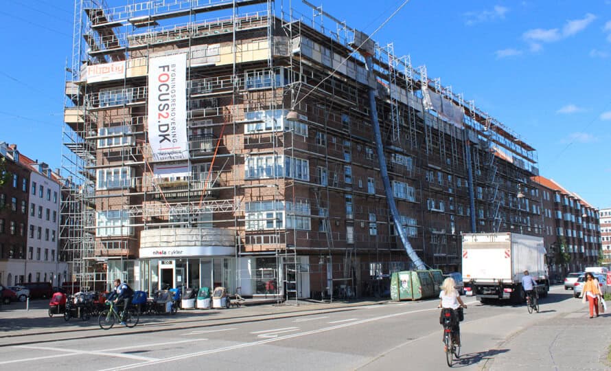 Byfornyelse af lejlighedsbygning