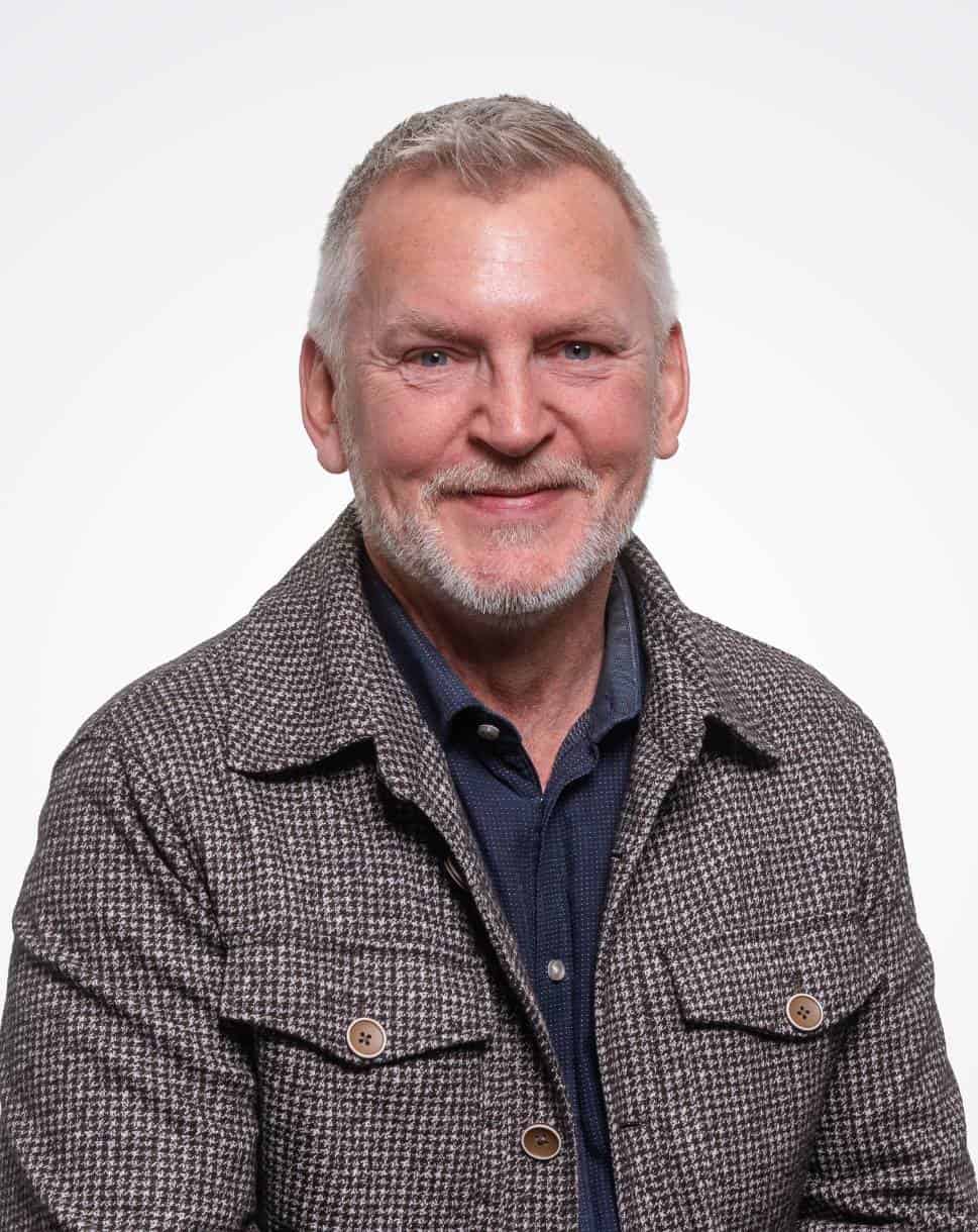 Peter G. Lindbæk
